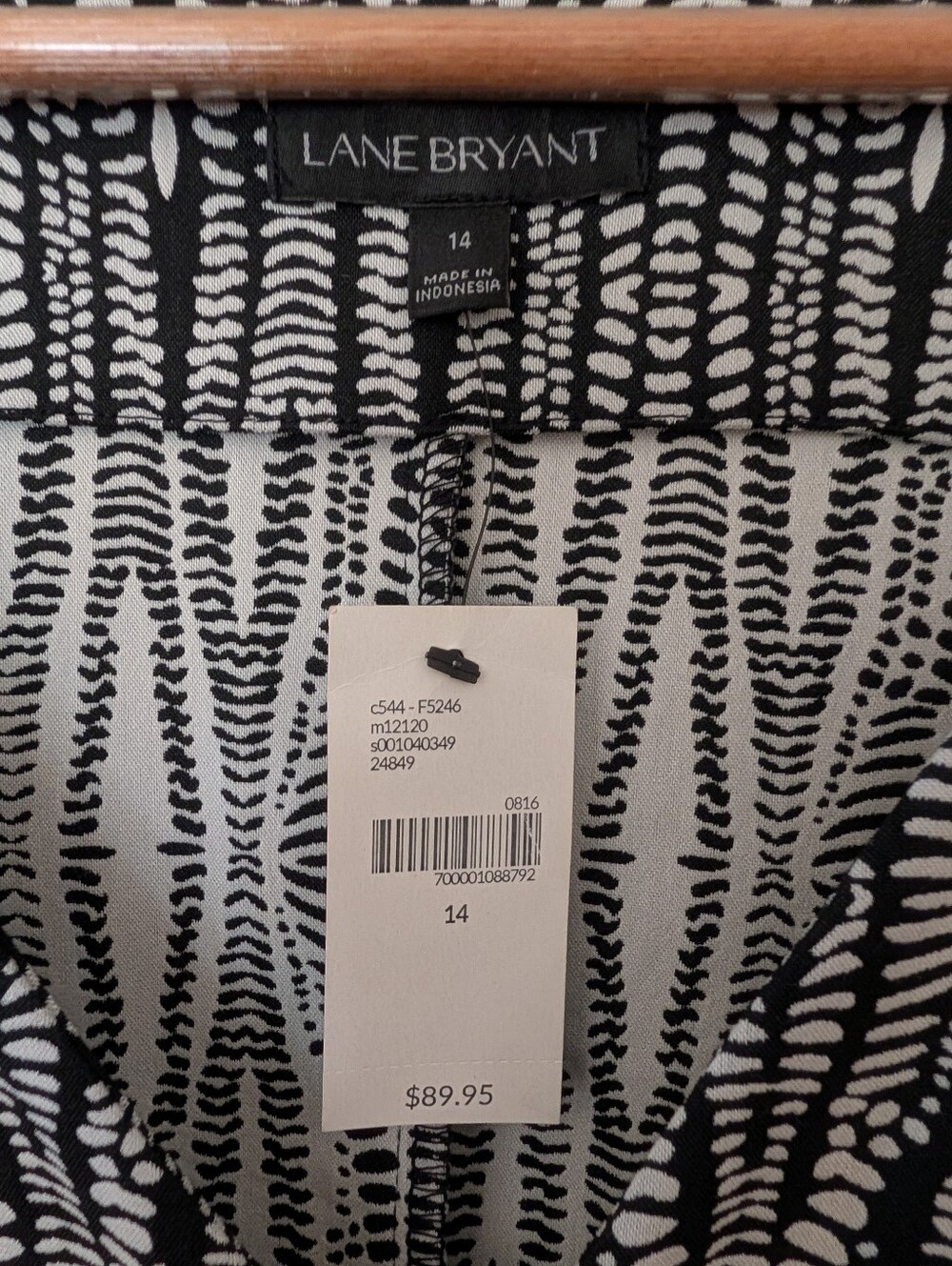 Lane Bryant Plus Size 14 Print Sleeveless Dress Black Cream Full Zippers NWT - Picture 2 of 6